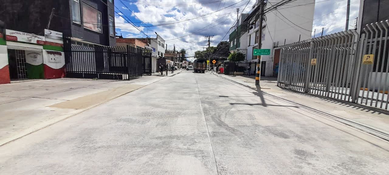 Alcaldía de Bogotá entregó la obra que mejorará la movilidad en el barrio El Toberín en Usaquén