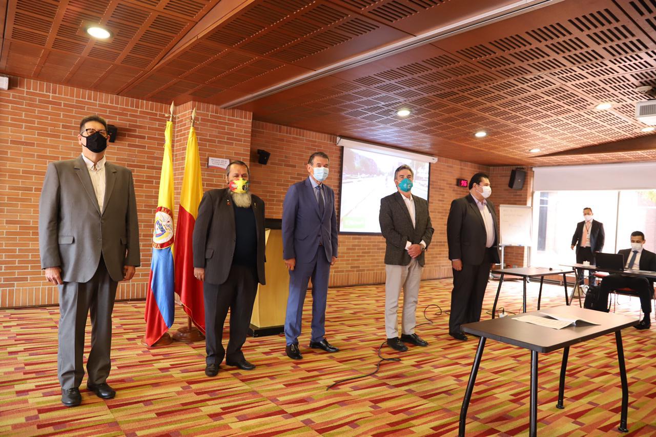 Firma del contrato sindical de la Unidad de Mantenimiento Vial beneficiará a 600 trabajadores