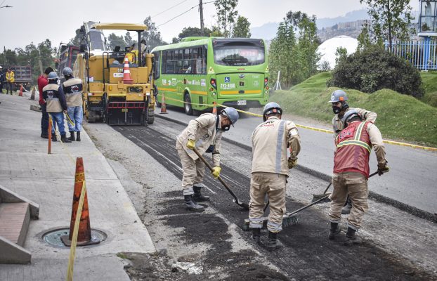 UMV adelanta mejoras en las vías locales de Usme