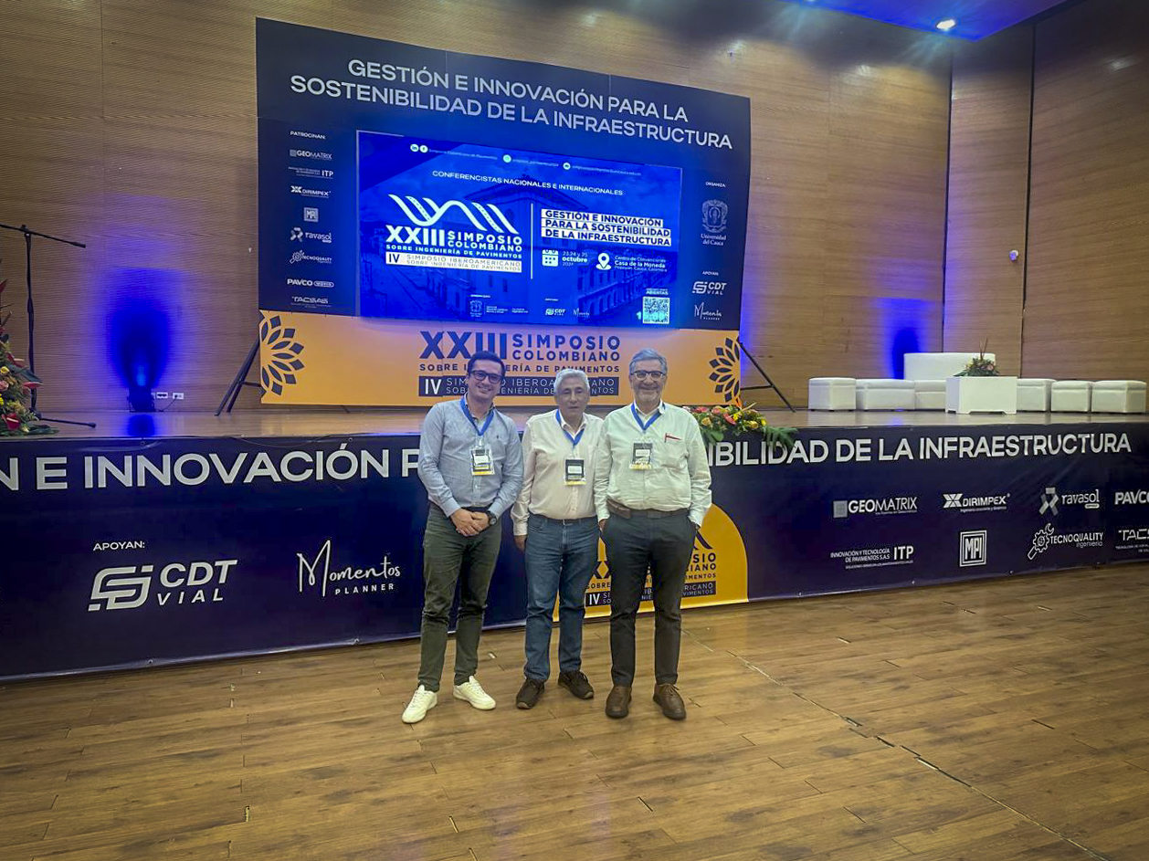 La UMV se destaca en simposios internacionales sobre ingeniería de pavimentos en Popayán