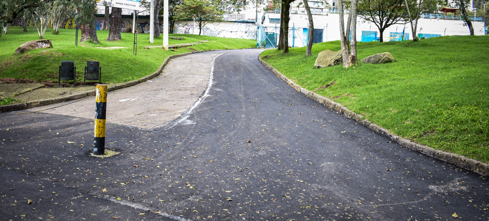 La Unidad de Mantenimiento Vial contribuye a la recuperación del Parque Nacional reparando sus vías