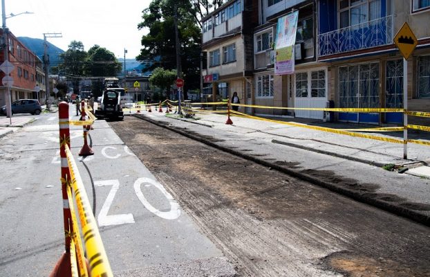 UMV y Alcaldía Local de Antonio Nariño Unen Fuerzas Para Mejorar las Vías Locales
