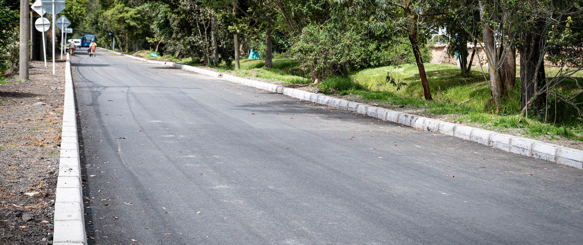 Trabajos en la calle 222 ya llegan al  48%, mejorando 6.000 m² de vía