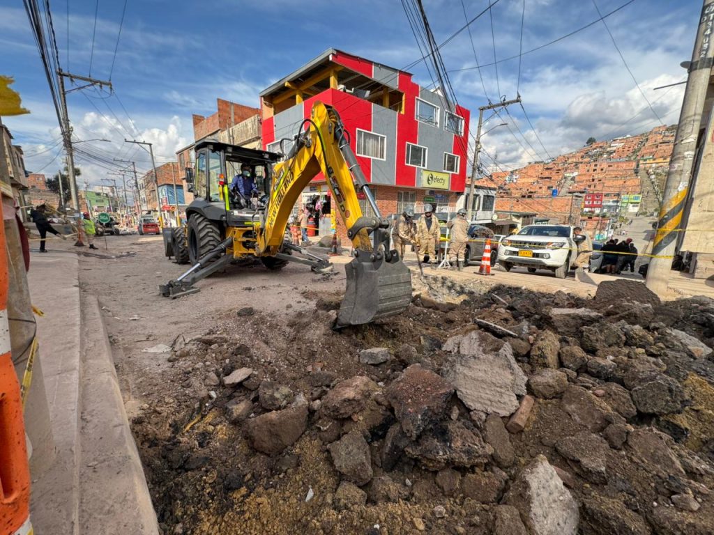 Inician obras prioritarias de la malla vial en el sector de El Mochuelo Inician obras prioritarias de la malla vial en el sector de El Mochuelo