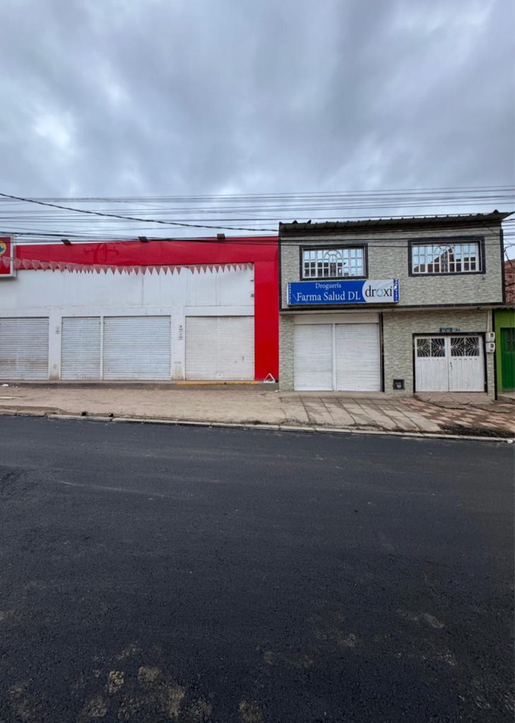 En tiempo récord UMV recupera vía clave para la movilidad en El Mochuelo En tiempo récord UMV recupera vía clave para la movilidad en El Mochuelo