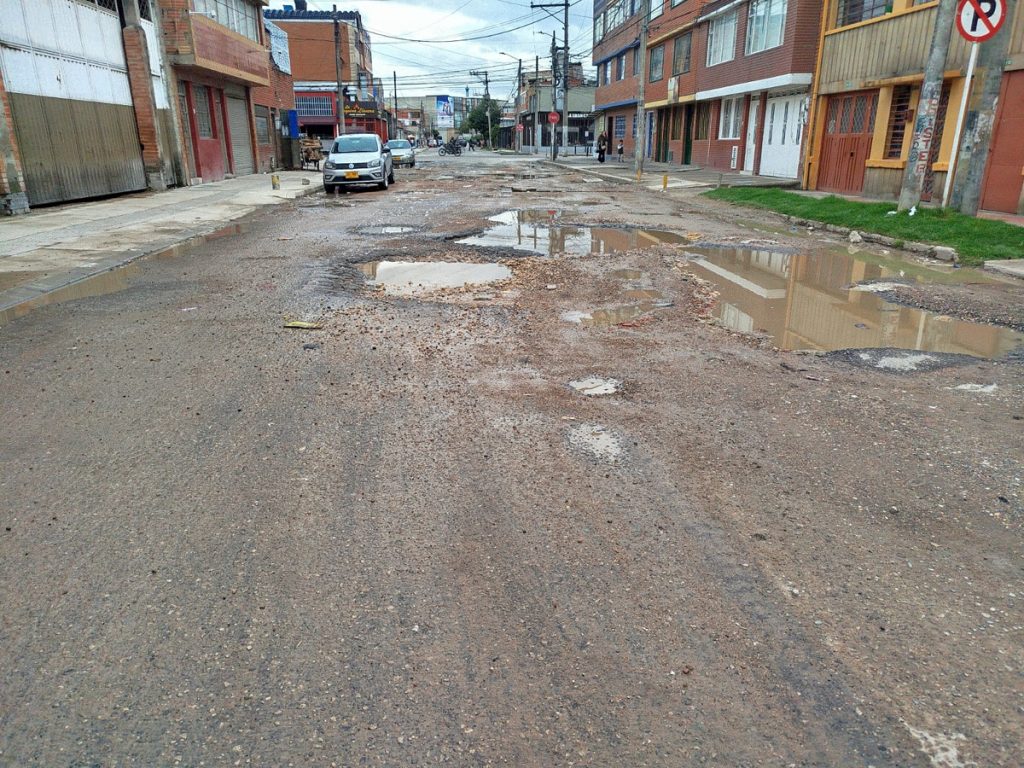 Antes: Cll. 22 Sur desde Cra. 69 hasta Cra. 69B - Localidad Kennedy - Barrio Provivienda Oriental