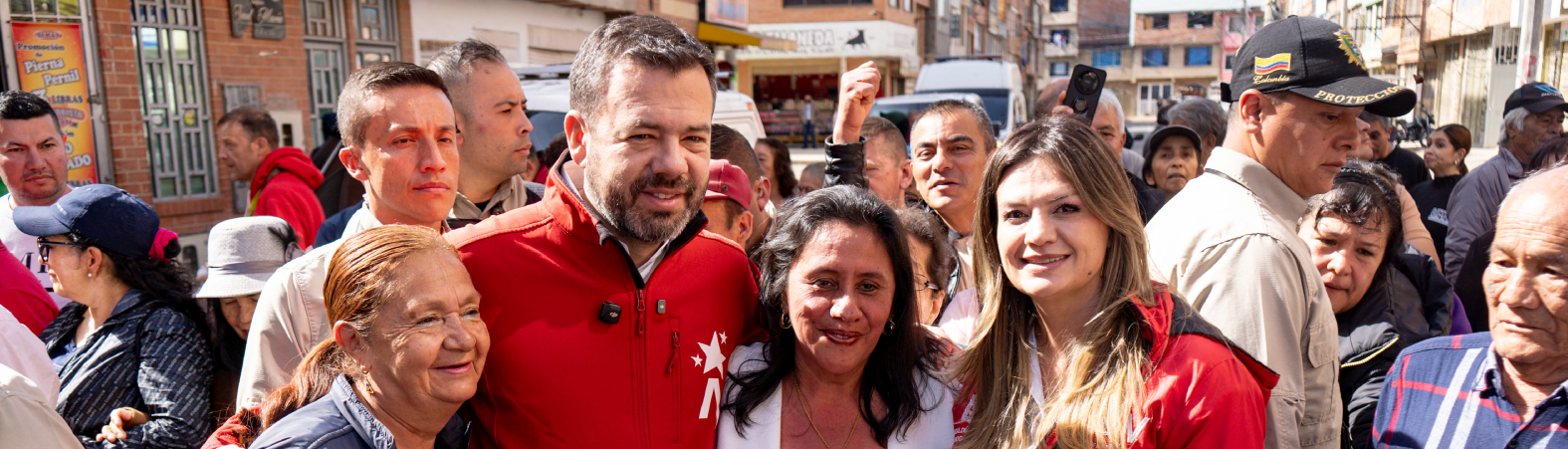Alcalde Galán entrega más de 13.000 m² de vías y de espacio público en el sector Unir, en Engativá